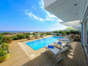 How to Rent Your Own Beachfront Villa, Protaras Villa 1462